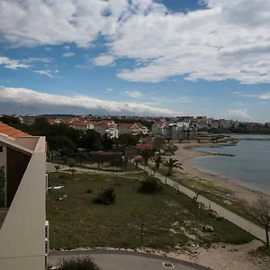 apartments-svijet-mora-2.hotelinzadar.com/